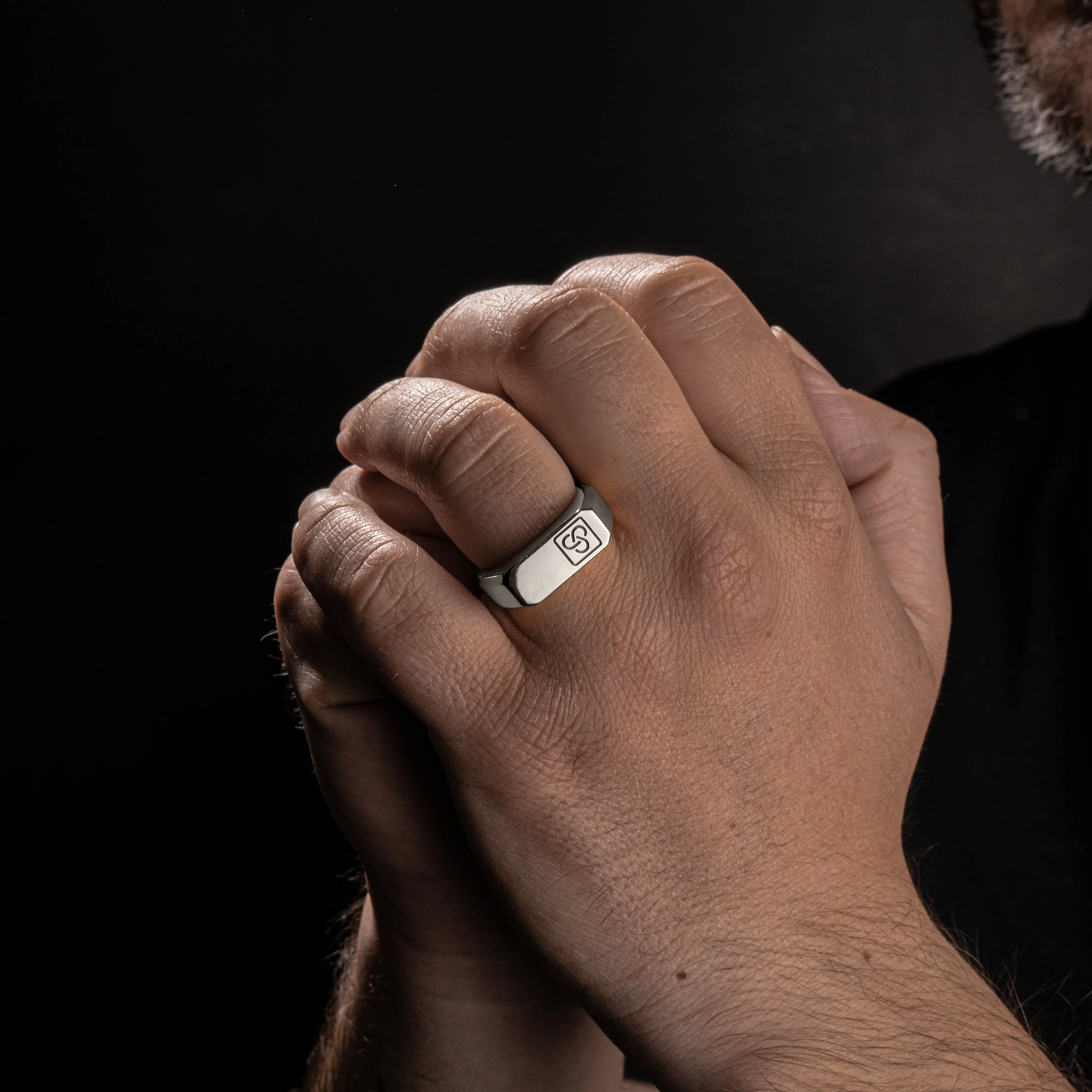 18K Solid White Gold Ring | Signature