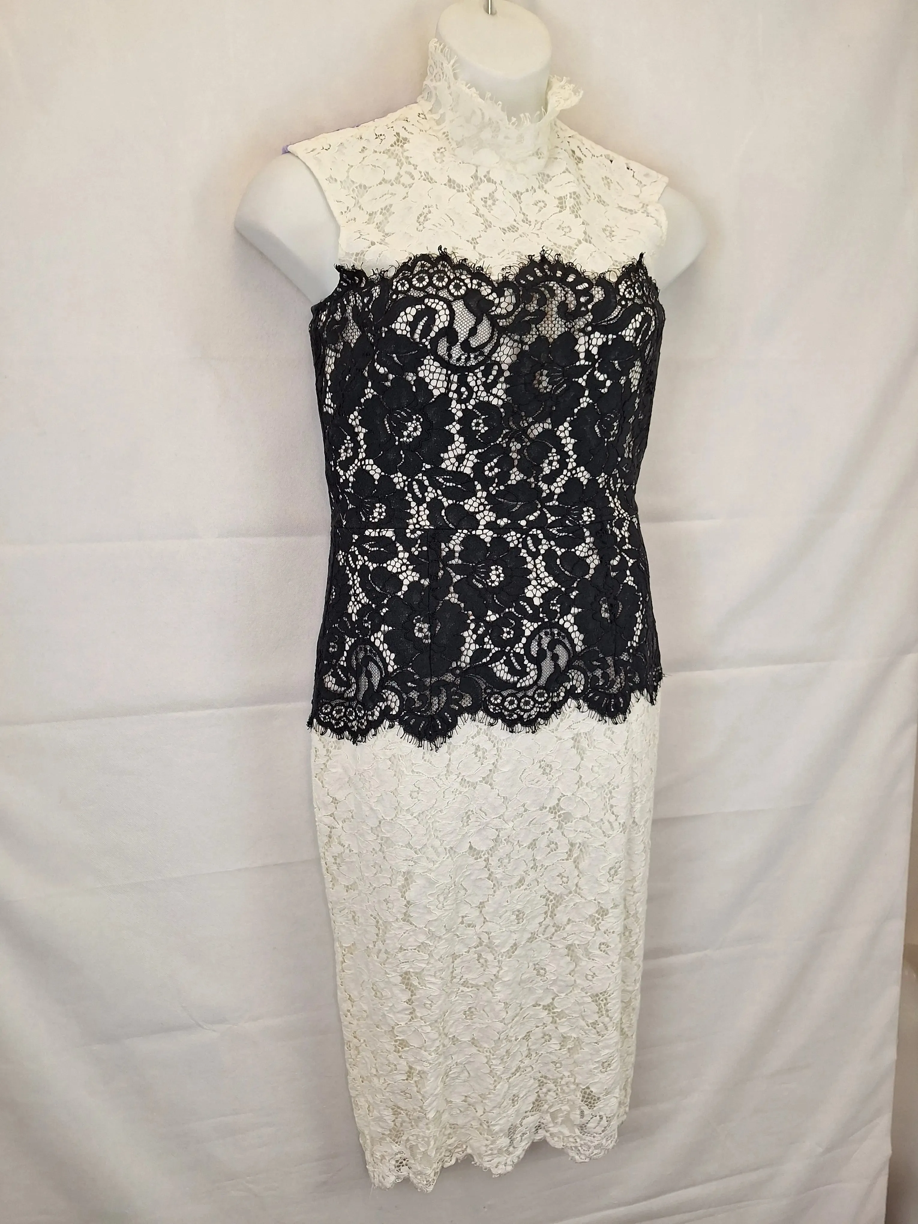 Alex Perry Elegant Lace Tri Colour Midi Dress Size 14