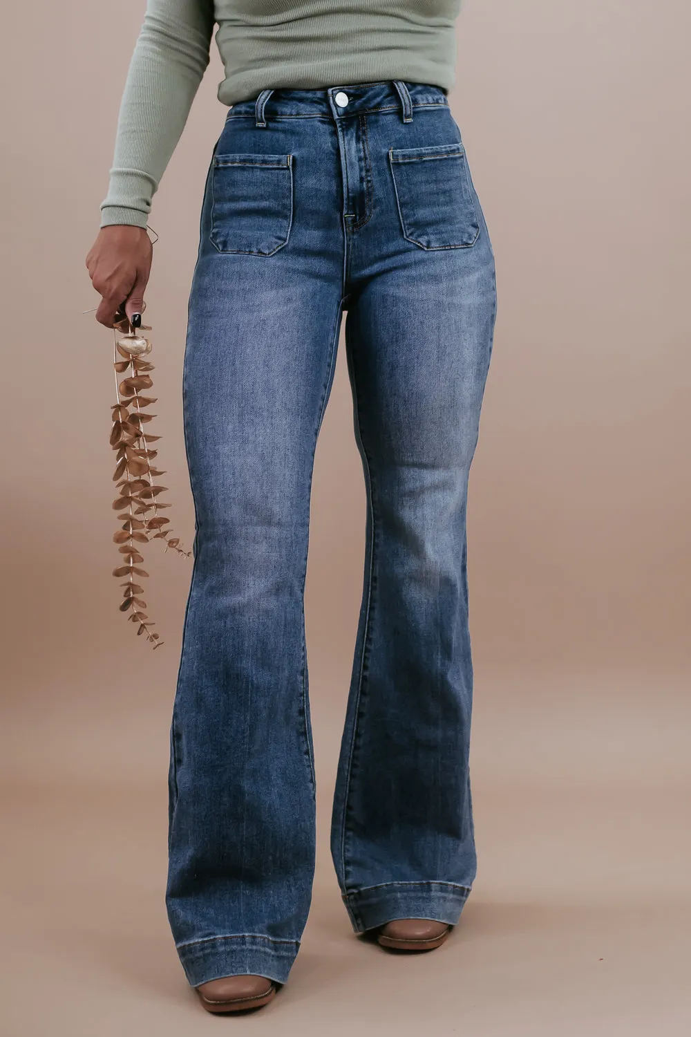 Beau Bell Bottom Trouser, Medium Wash RISEN