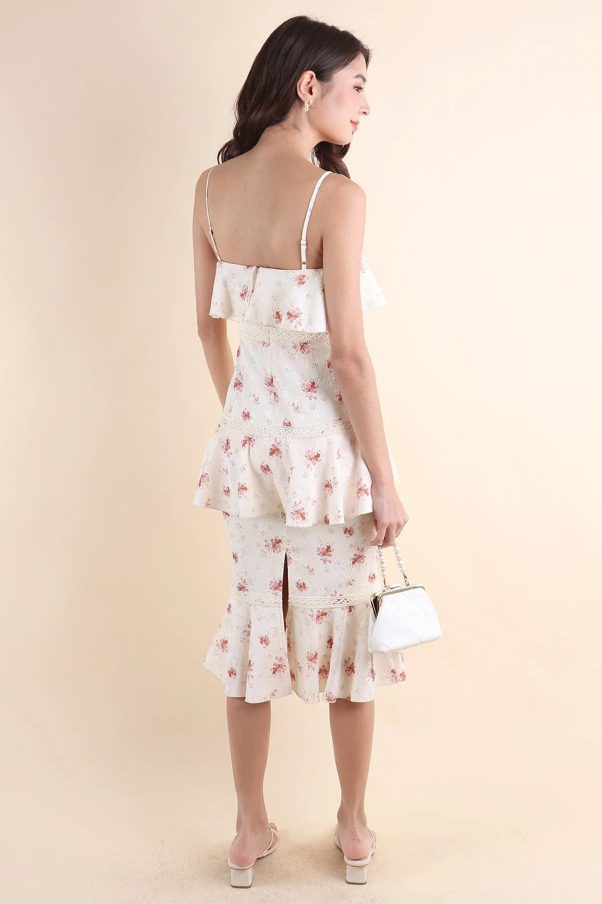 BEAUDEN RUFFLES DRESS IN ROSE