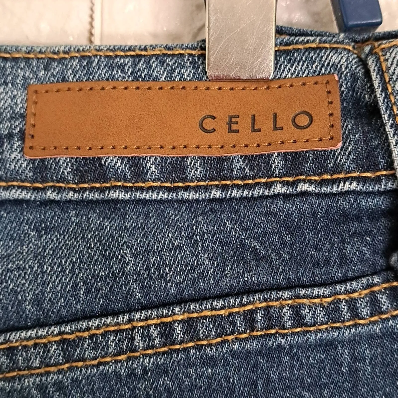 Cello HIGH RISE STRAIGHT LEG PATCHWORK JEANS