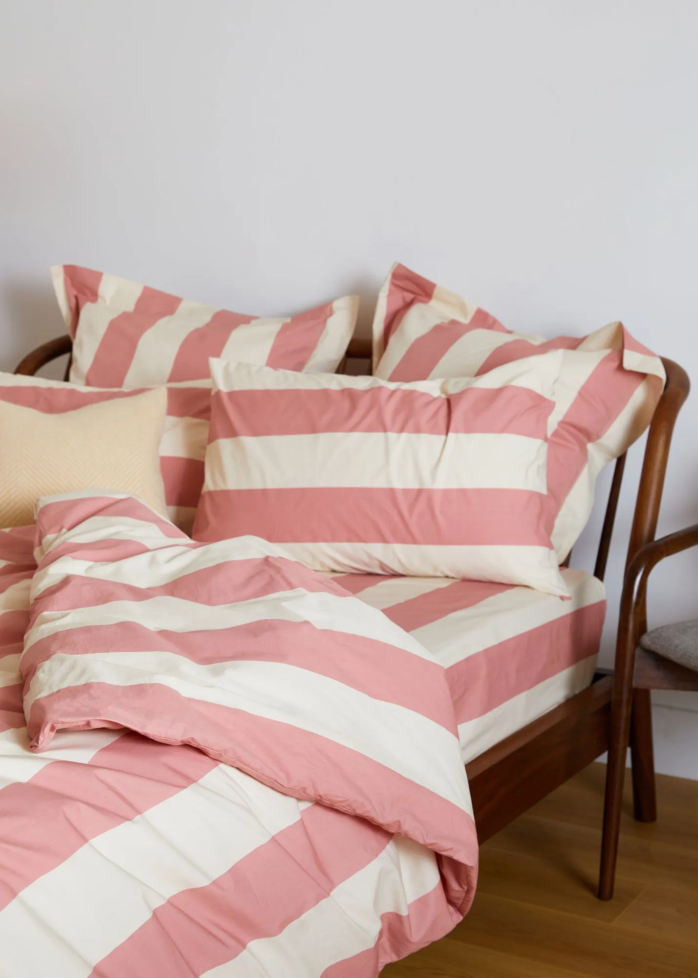 Foxford Rose Wide Stripe Cotton Duvet Set