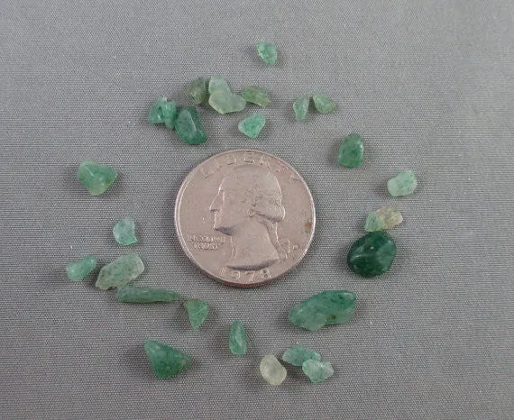 Green Aventurine Stone Chips 100g - Undrilled (G045)