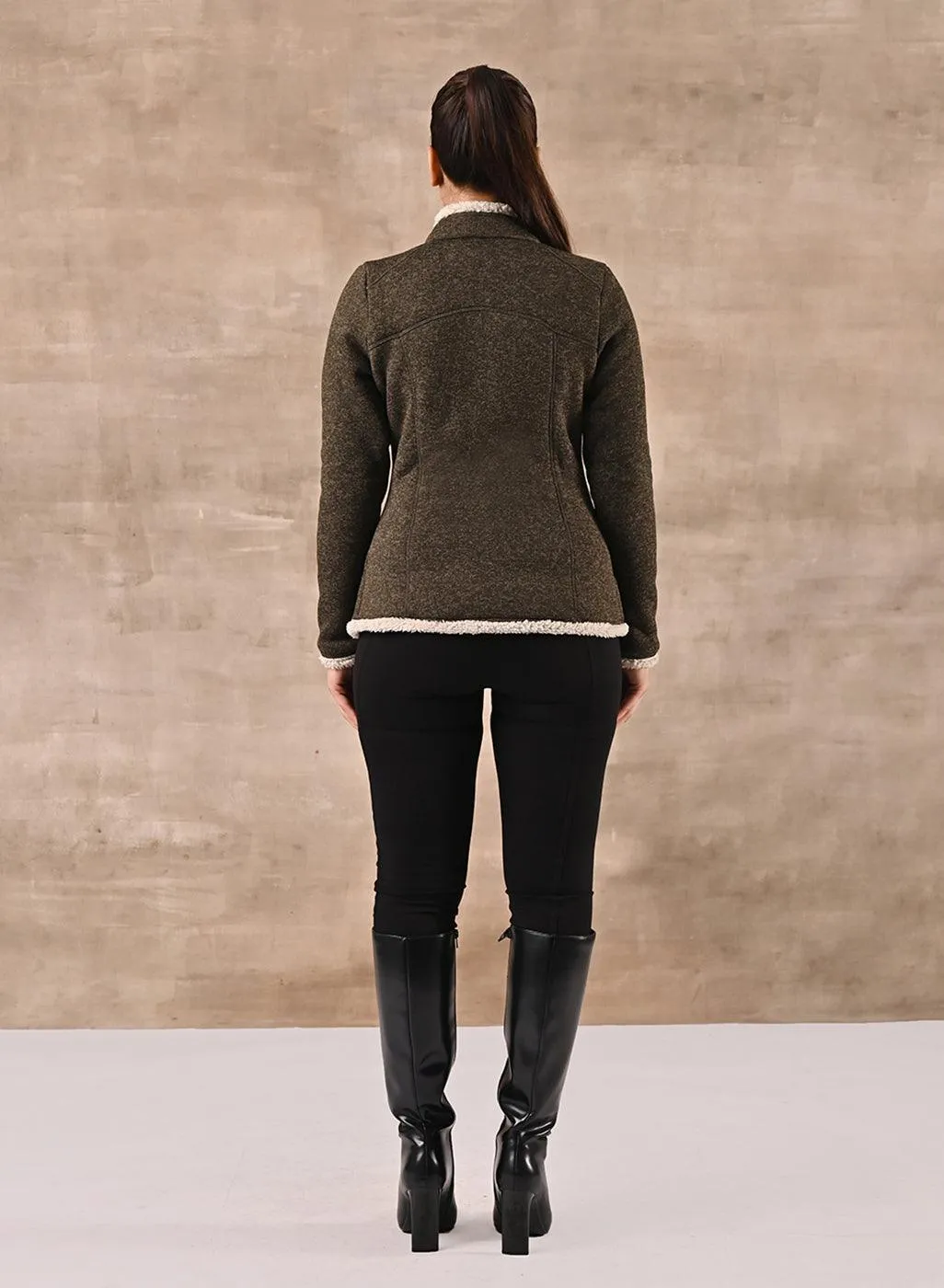 Cozy Green High-neck Fleece Jacket with Zipper and Pockets