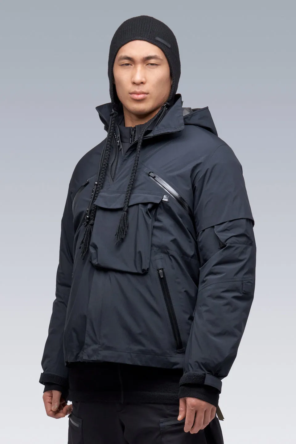 Stylish Black J1W-GTPL Windproof Jacket – Premium Outdoor Apparel