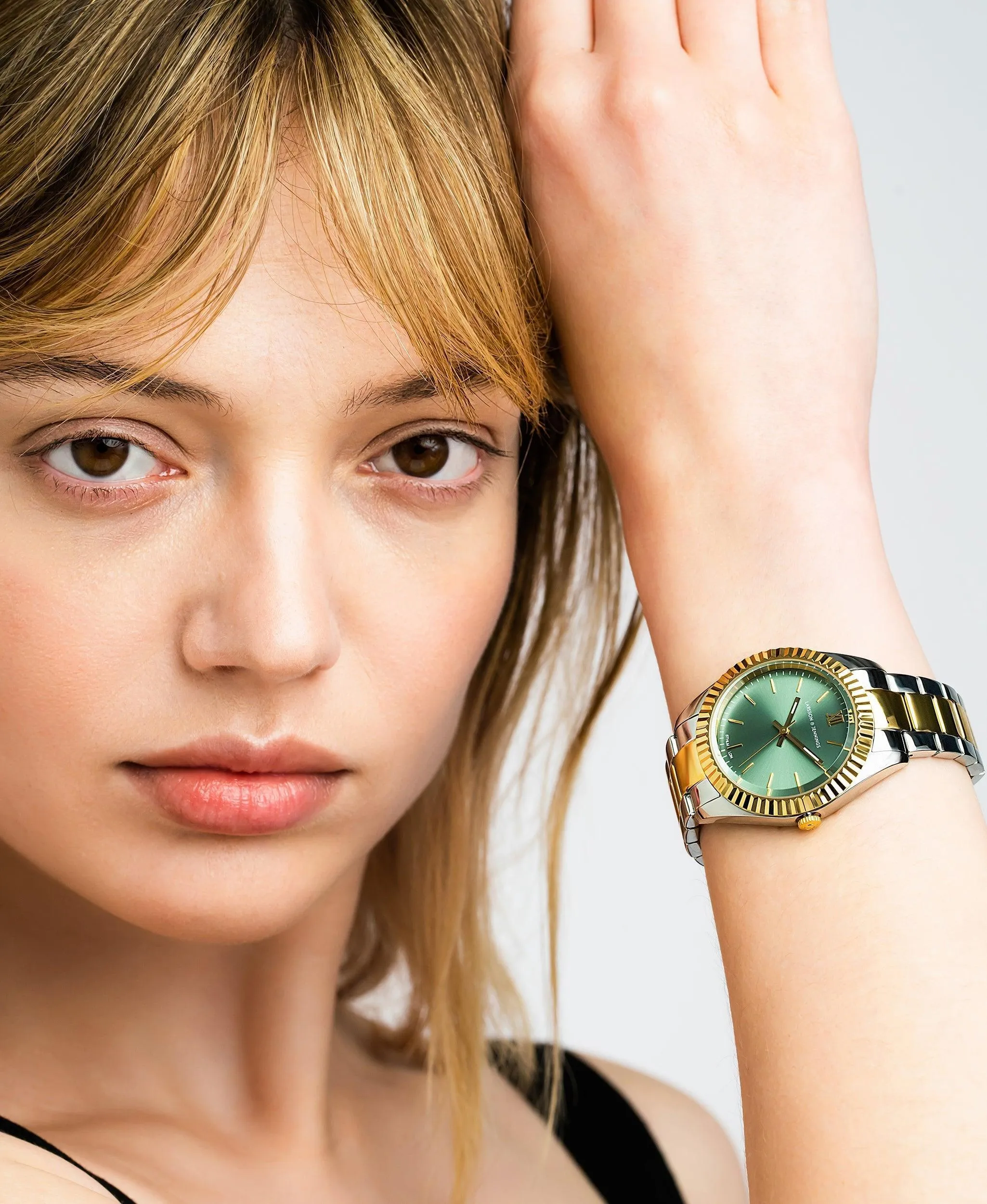 Jade and Gold Mixed Green 36mm Decorative Sphere