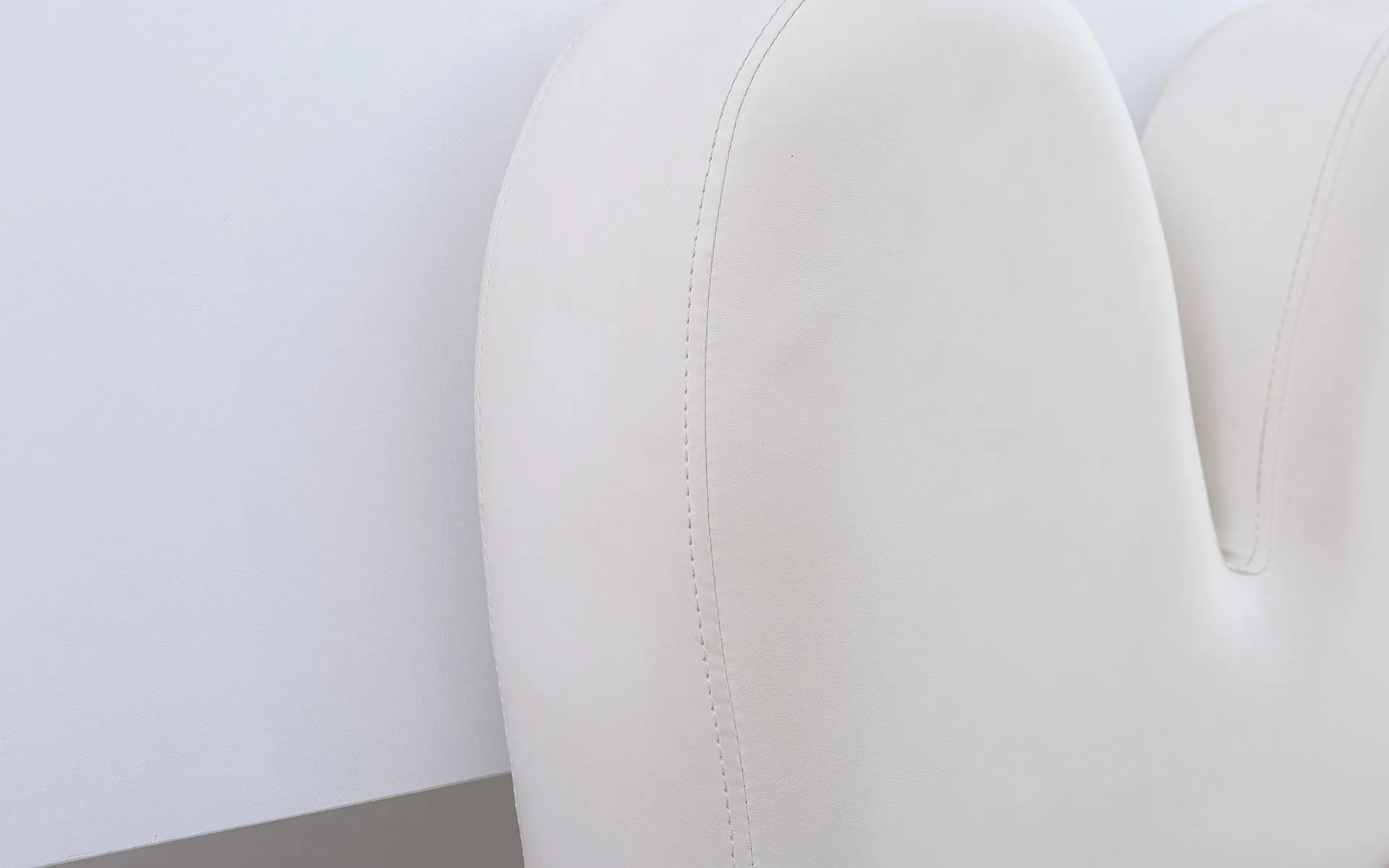 Mila Rabbit-Shape Leather Teen Bed